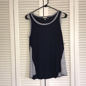 Women’s Size L Eyeshadow Tank.
